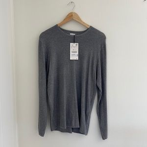 Zara sweater size large
